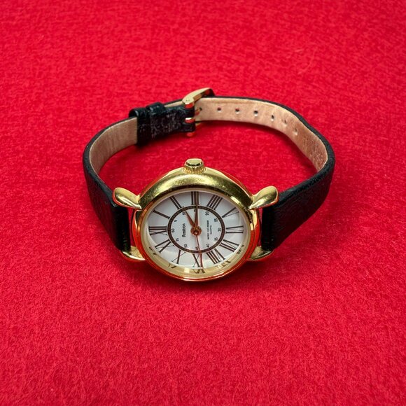 Vintage Armitron Quartz Women's Analog Watch Japanese Movement Leather Untested - Picture 2 of 9